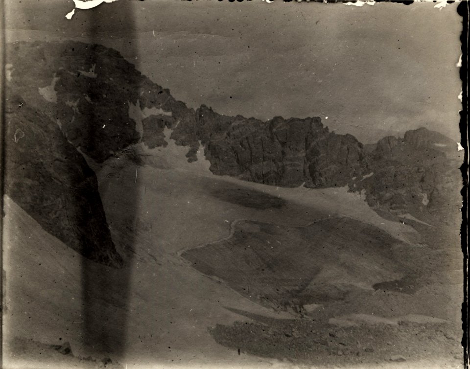 Snow line at Arapaho Glacier, Sep 1, 1904