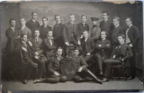 Studenten der evangelischen Verbindung „Luginsland“ um 1905