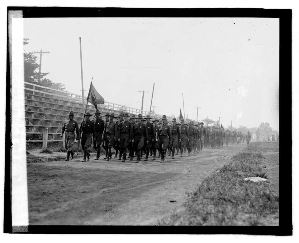 Students training camp, (8-4-22) LOC npcc.06811