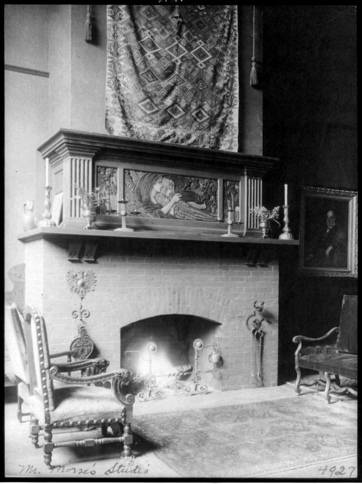 Studio in house of Edward Lind Morse, R St., Washington, D.C. LCCN2001704514