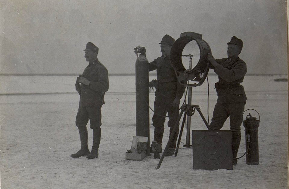 Sturmkurs.45 cm Scheinwerfer (BildID 15663285)