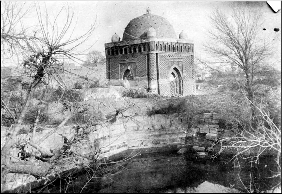 Мавзолей Саманидов Поль Надар 1890 год