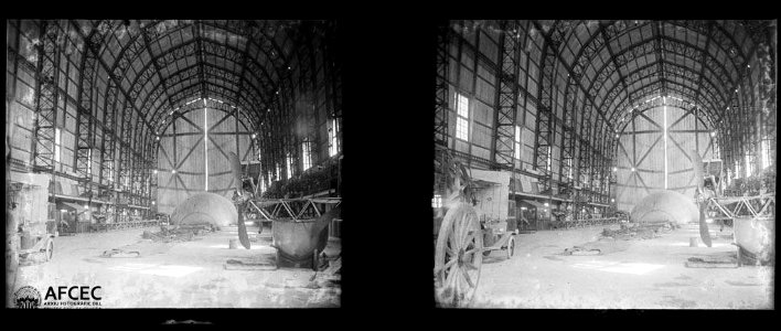 Un hangar al Prat de Llobregat