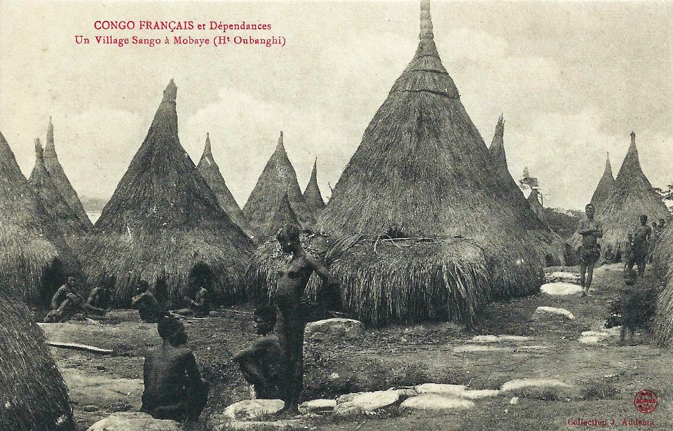 Un village Sango à Mobaye (Haut Oubanghi)