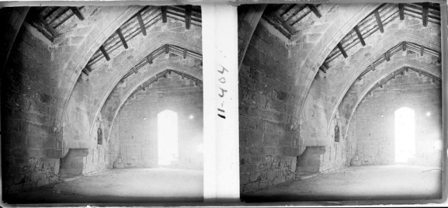 Una cambra del palau a l ' interior del monestir de Poblet