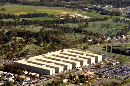 US Navy 061013-F-3500C-447 View over the U.S. Navy Annex, showing the completed U.S. Air Force memorial