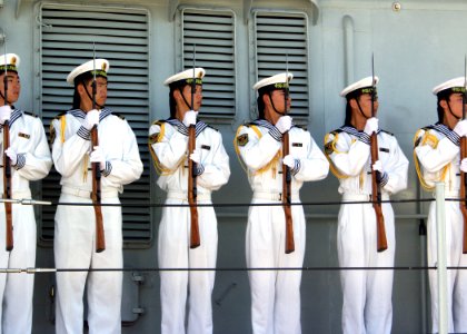 US Navy 060910-N-0879R-009 Sailors aboard the Chinese Navy destroyer Qingdao (DDG 113) prepare to depart Pearl Harbor