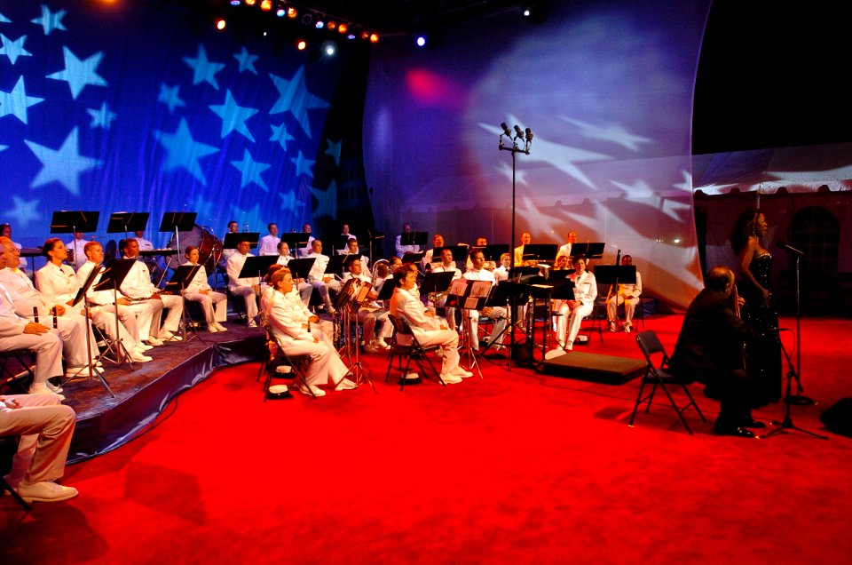 US Navy 060910-N-0696M-214 Opera singer Denyce Graves performs after the conclusion of the 2nd Annual Freedom Walk from the National Mall in Washington D.C. to the Pentagon
