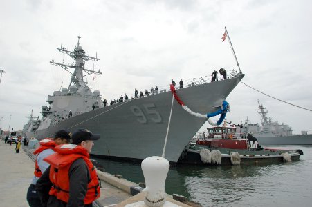 US Navy 061017-N-4515N-078 The guided-missile destroyer USS James E. Williams (DDG 95) prepares to moor at Naval Station Norfolk after returning from deployment