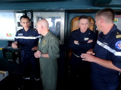 USS George H.W. Bush (CVN 77) 140410-N-ZZ999-001 (13846127504)