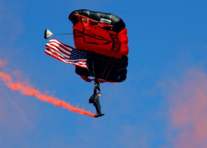 US Navy 061028-N-1810F-077 A member of the United States Army Special Operations Command Parachute Demonstration Team