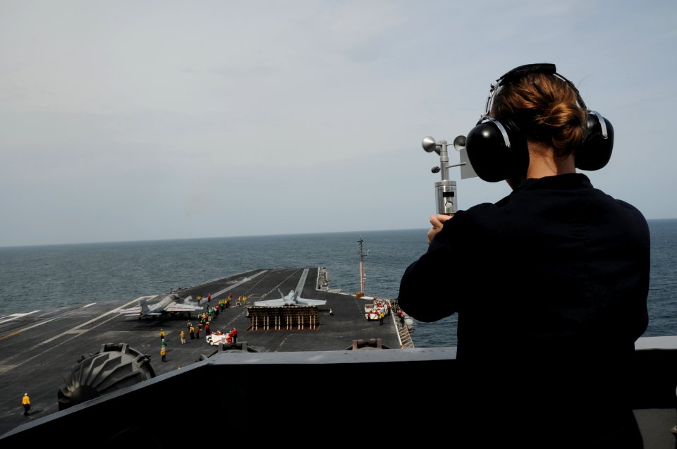 USS George H.W. Bush (CVN 77) 140326-N-HK946-015 (13980770088)