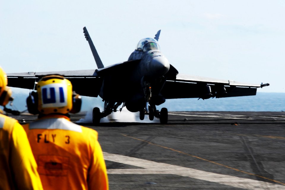 USS GEORGE H.W. BUSH (CVN 77) 140328-N-CZ979-045 (13558999925)