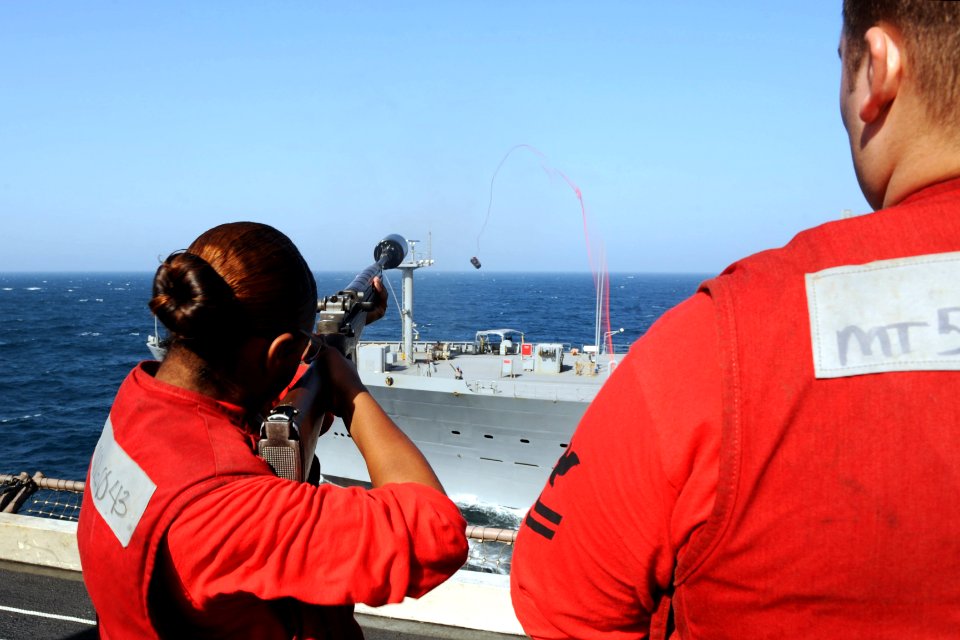USS GEORGE H.W. BUSH (CVN 77) 140401-N-CZ979-155 (13580791114)