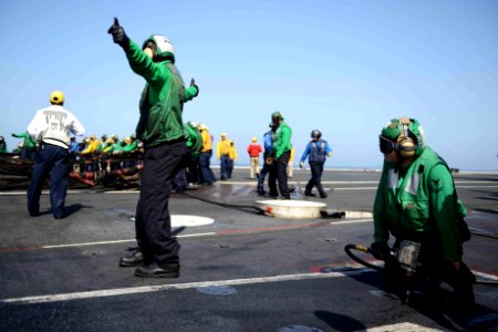 USS GEORGE H.W. BUSH (CVN 77) 140320-N-HK946-054 (13305671794)