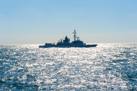 USS Carl Vinson (CVN 70) 141107-N-HD510-012 (15779414712)