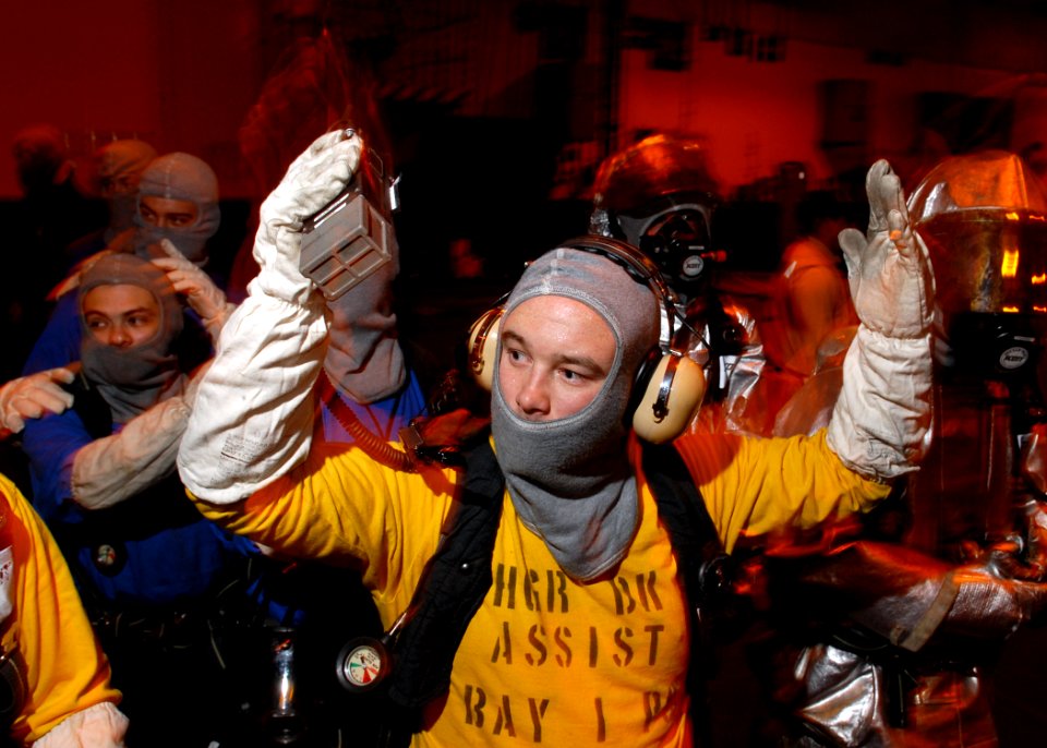 US Navy 071020-N-7981E-056 GQ fire drill aboard USS Abraham Lincoln (CVN 72)