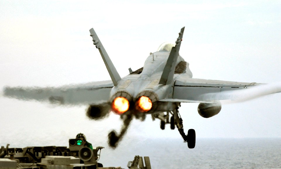 US Navy 071027-N-1229B-086 An F-A-18E Super Hornet, assigned to the Kestrels of Strike Fighter Squadron (VFA) 137, is launched from Nimitz-class aircraft carrier USS Abraham Lincoln (CVN 72)