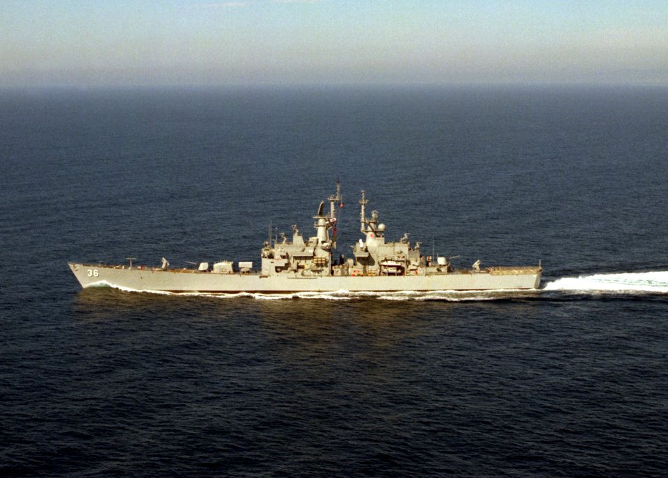 USS California (CGN-36) underway off California 1986