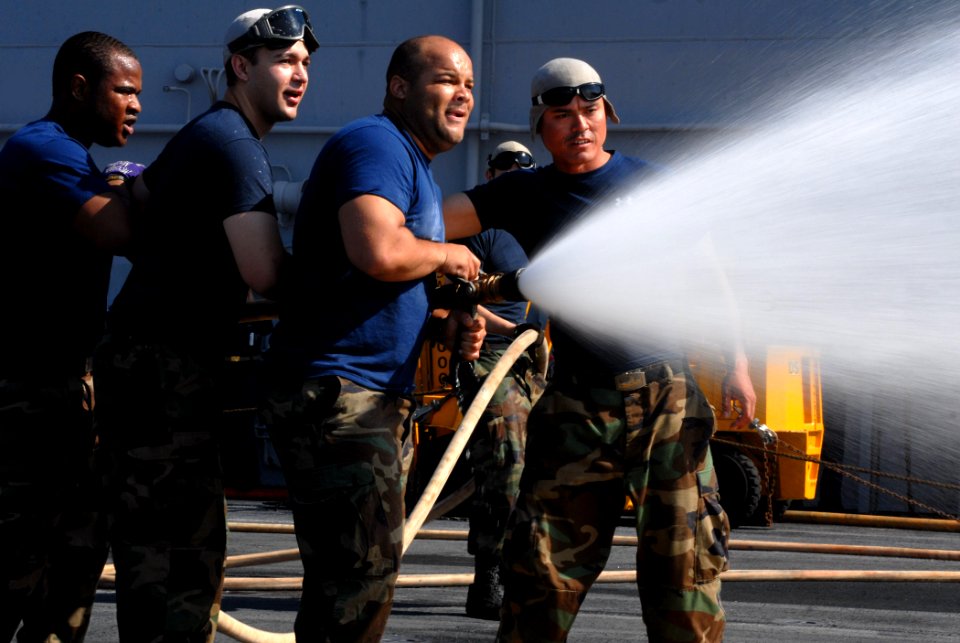 US Navy 090710-N-5214S-129 Members of