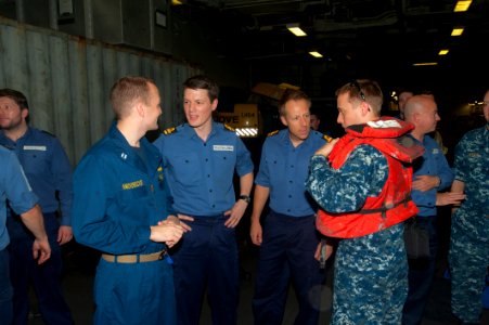 USS BOXER (LHD 4) 131031-N-QP351-069 (10903777526)