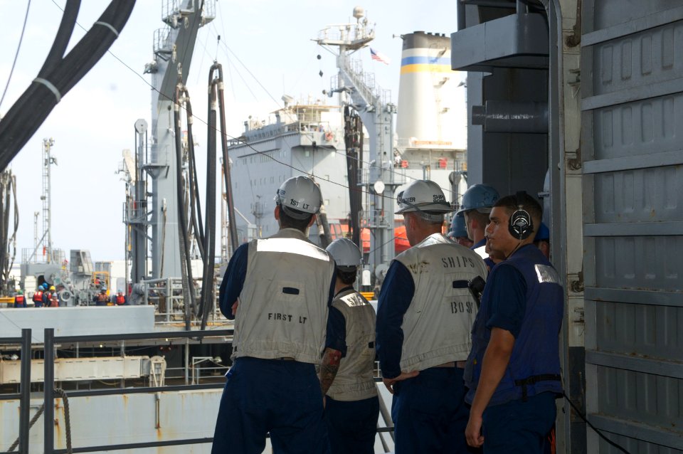 USS BOXER (LHD 4) 131110-N-OQ305-020 (10833309185)