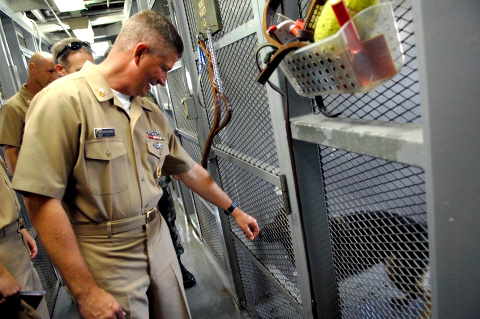 US Navy 090707-N-9818V-144 Master Chief Petty Officer of the Navy (MCPON) Rick West visits the K9 Kennel at Naval Air Facility Atsugi, Japan during his visit to the base