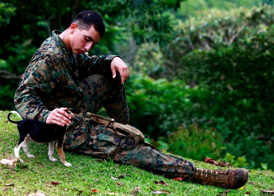 US Navy 100921-M-6740B-867 Lance Cpl. Alejandro Matuska, a crewman assigned to Special-Purpose Marine Air-Ground Task Force Continuing Promise 2010