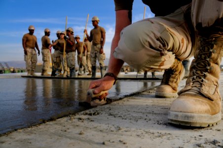 US Navy 100925-N-6436W-032 Seabees assigned to Naval Mobile Construction Battalion (NMCB) 40
