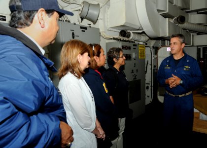 US Navy 100928-N-2259P-004 Cmdr. Paul Bieraugel welcomes members of the San Ysidro School District aboard for a one-day embark as part of the Leade