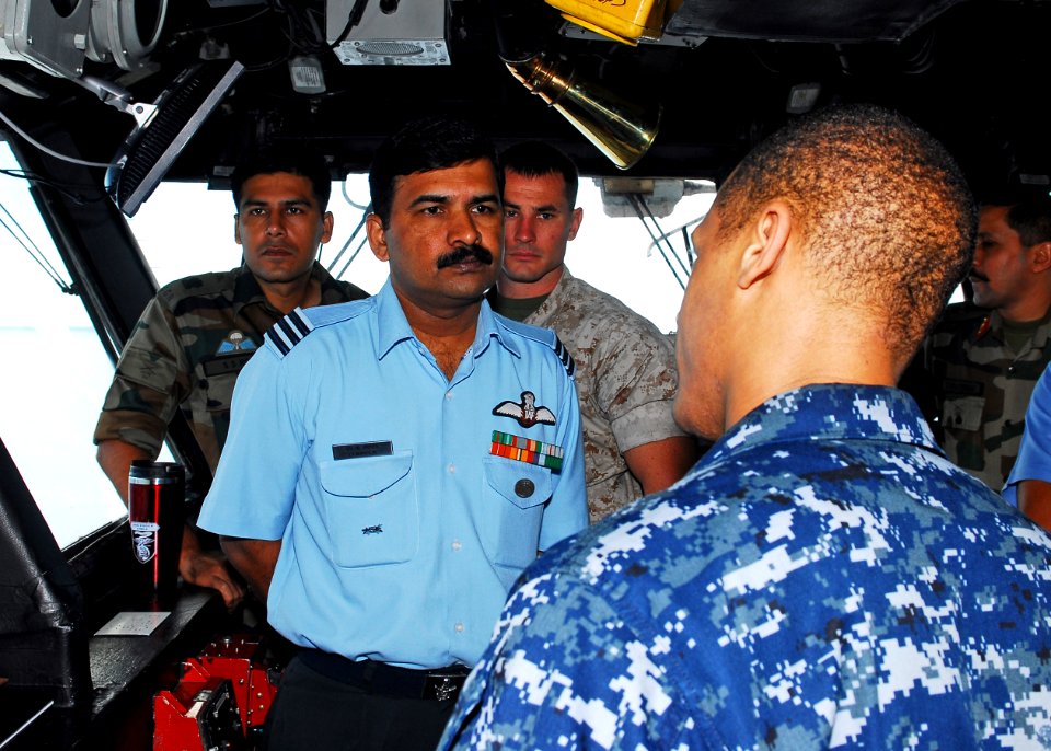 US Navy 100930-N-2218S-009 Members of the Indian armed forces tour the bridge of the amphibious assault ship USS Essex (LHD 2)