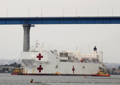 US Navy 100921-N-7032B-021 The Military Sealift Command hospital ship USNS Mercy (T-AH 19) returns to San Diego after a nearly five-month deploymen photo