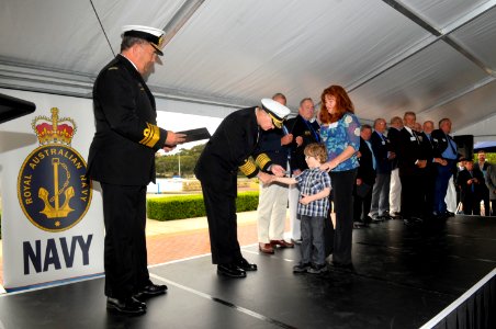 US Navy 101001-N-8273J-171 Chief of Naval Operations (CNO) Adm. Gary Roughead, right, and Vice Adm. Russ Crane, left, Chief of Navy of the Royal Au