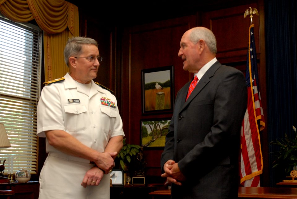 US Navy 101013-N-6736S-031 Rear Adm. Micheal J. Yurina, left, director of Strategic Planning and Communication, Submarine Warfare Division, meets w