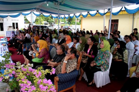 USAID Celebrates Indonesia's Mother's Day (11642938346) photo