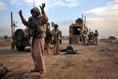 USAF Cops visit Al Radwanyia Police Station DVIDS131580
