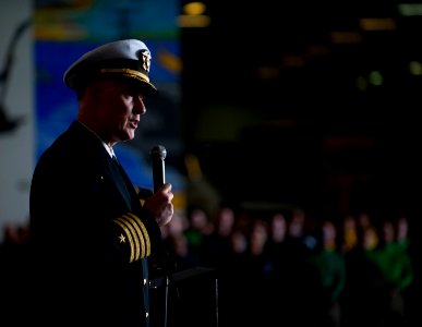 US Navy 111202-N-DR144-350 Capt. Bruce H. Lindsey, commanding officer of the Nimitz-class aircraft carrier USS Carl Vinson (CVN 70), delivers his f