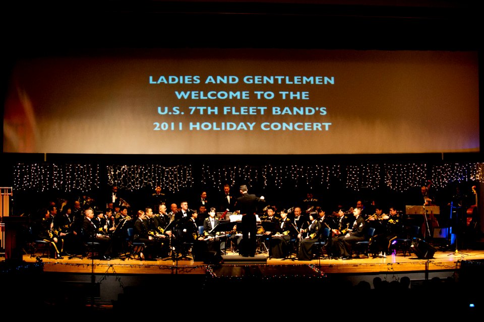 US Navy 111203-N-CZ945-017 U.S. and Defense Force Band Yokosuka perform for 500