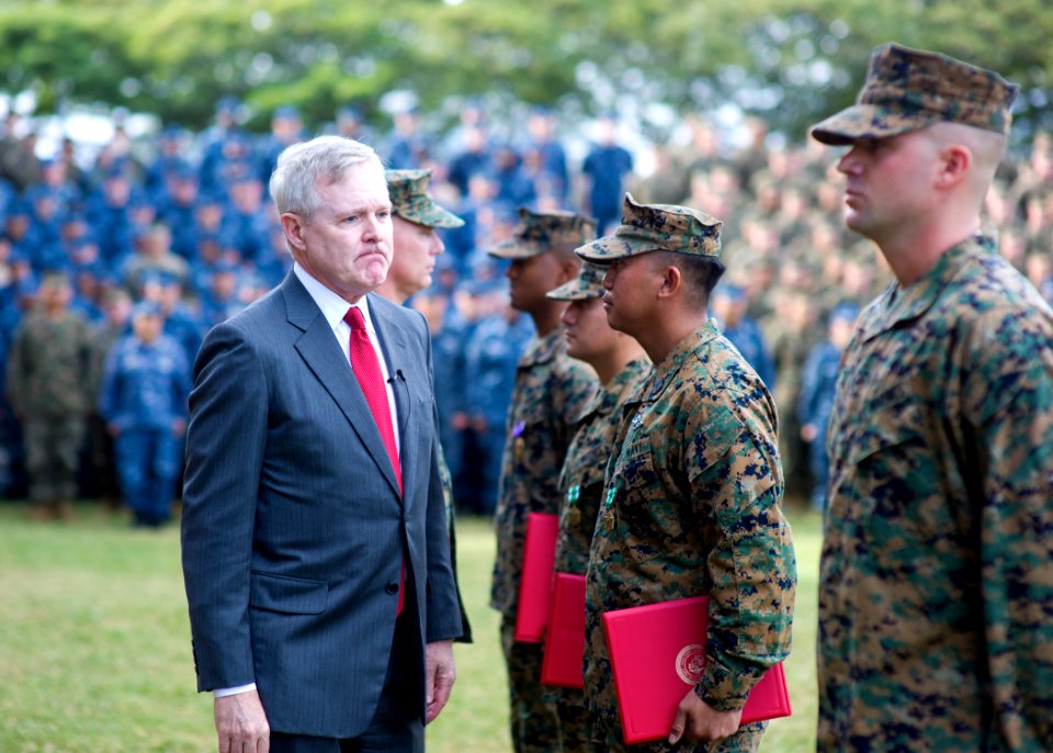 US Navy 111206-N-AC887-001 Secretary of the Navy (SECNAV) the Honorable Ray Mabus participates in an award ceremony during a recent visit to Marine