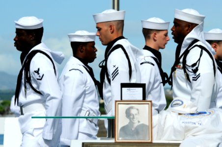 US Navy 111205-N-WP746-246 Sailors assigned to Joint Base Pearl Harbor-Hickam Navy Detachment Honor Guard perform facing movements during the buria