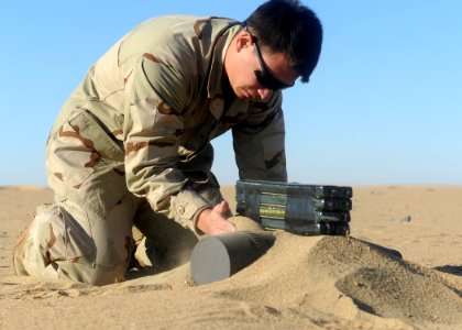 US Navy 111213-N-BA263-569 Explosive Ordnance Disposal (EOD) Technician 2nd Class Reuban Villegas, assigned to Commander, Task Group (CTG) 56.1, pl