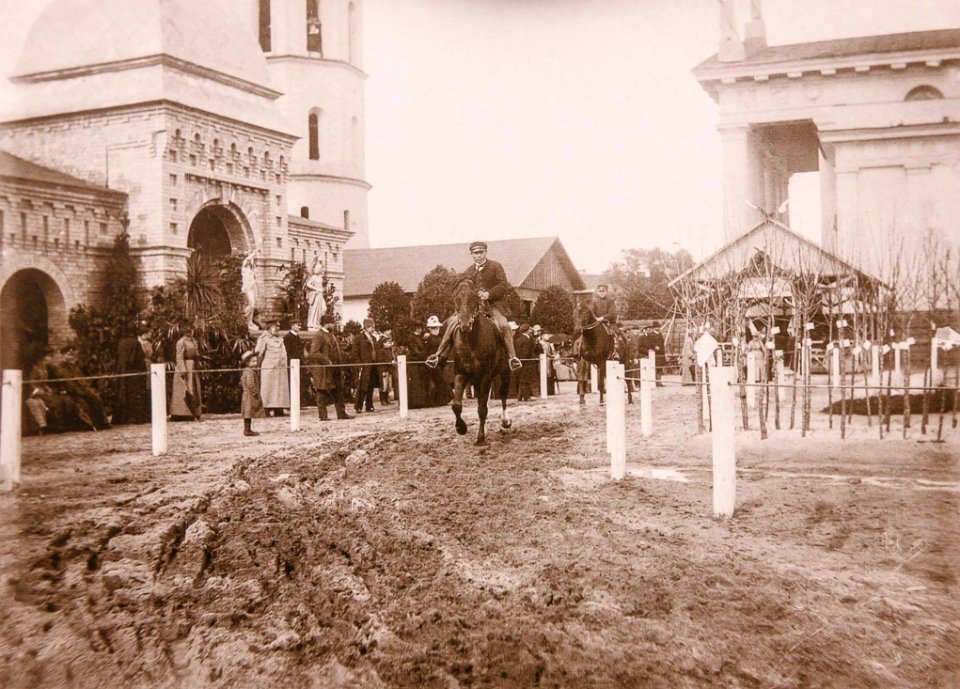 Vilnia, Katedralny. Вільня, Катэдральны (S. Fleury, 1891-97)