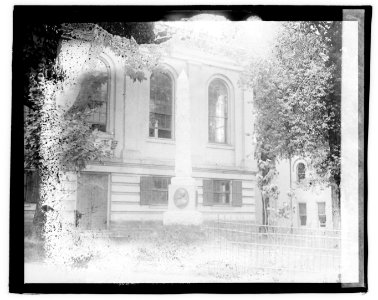 Warrenton Tour, Moshy monument, Warrenton, (Va.) LCCN2016828328