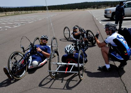 Warrior Games 2013 Cycling Practice 130506-N-DT940-004
