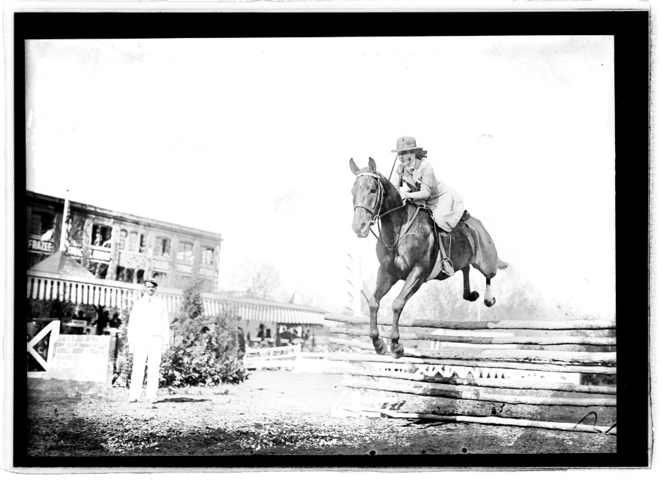 Wash. Horse Show, 1914 LCCN2016851095