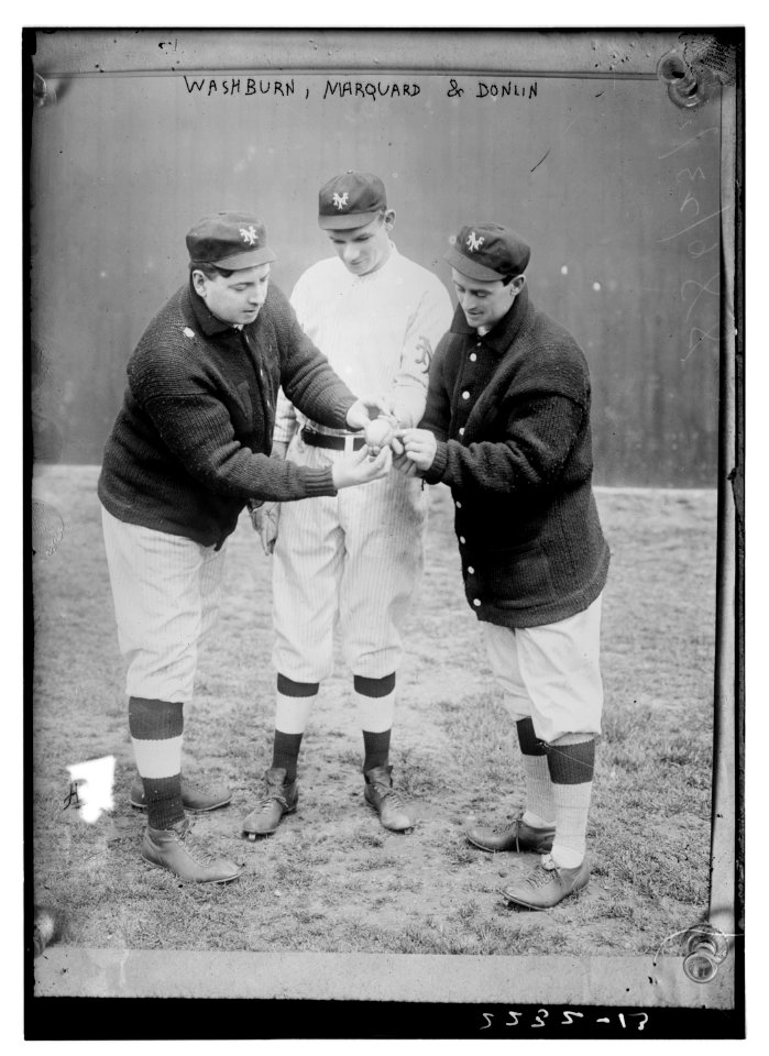 Washburn with Rube Marquard & Mike Donlin, New York, NL (baseball) LCCN2014689435