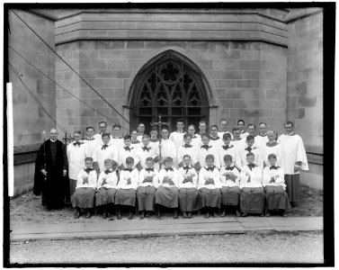 WASHINGTON CATHEDRAL CHOIR LCCN2016861866