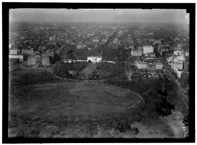 WASHINGTON MONUMENT. VIEW OF WHITE HOUSE FROM MONUMENT LOC hec.10494