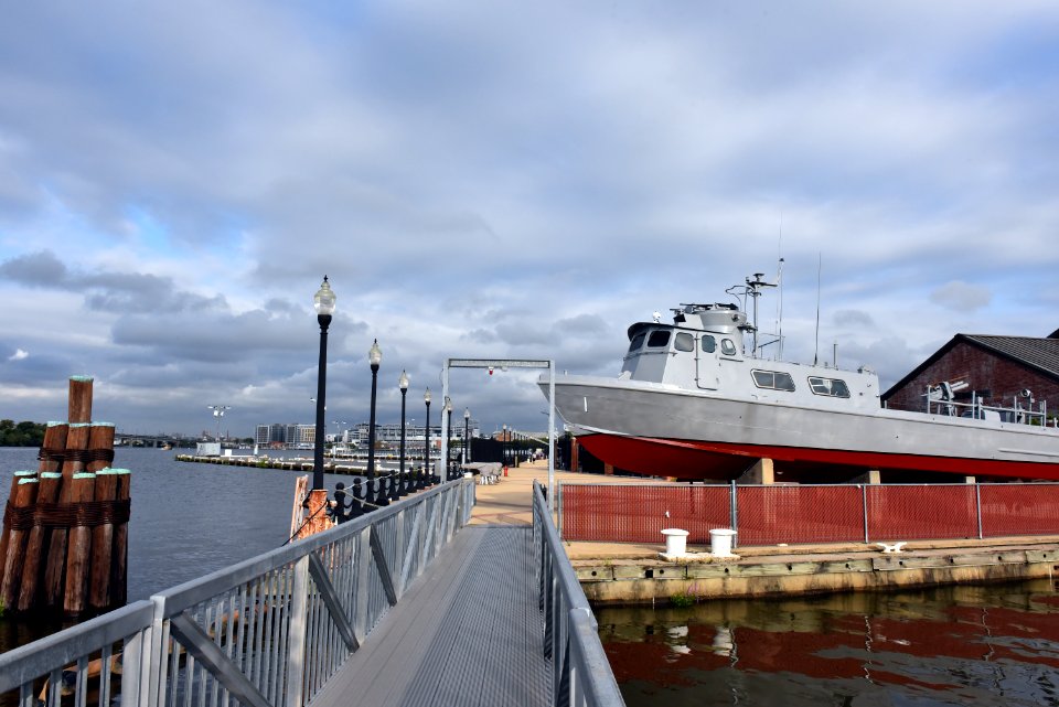 Washington Navy Yard (28124556894)