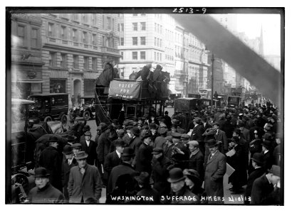 Washington suffrage hikers LCCN2014691709